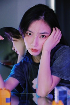 60708090一老妇人